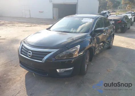 2015 Nissan Altima 2.5 S z USA, uszkodzony, nr VIN 1N4AL3AP3FN915368
